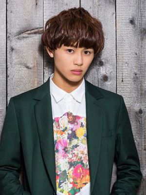 草川拓弥